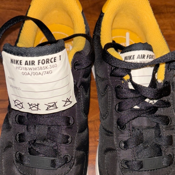 NEW NIKE AIR FORCE 1 - Picture 5 of 11